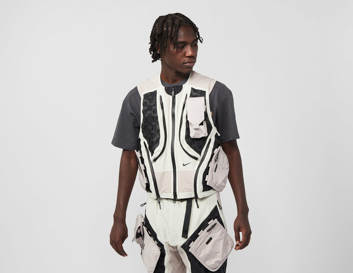 ISPA NRG Vest