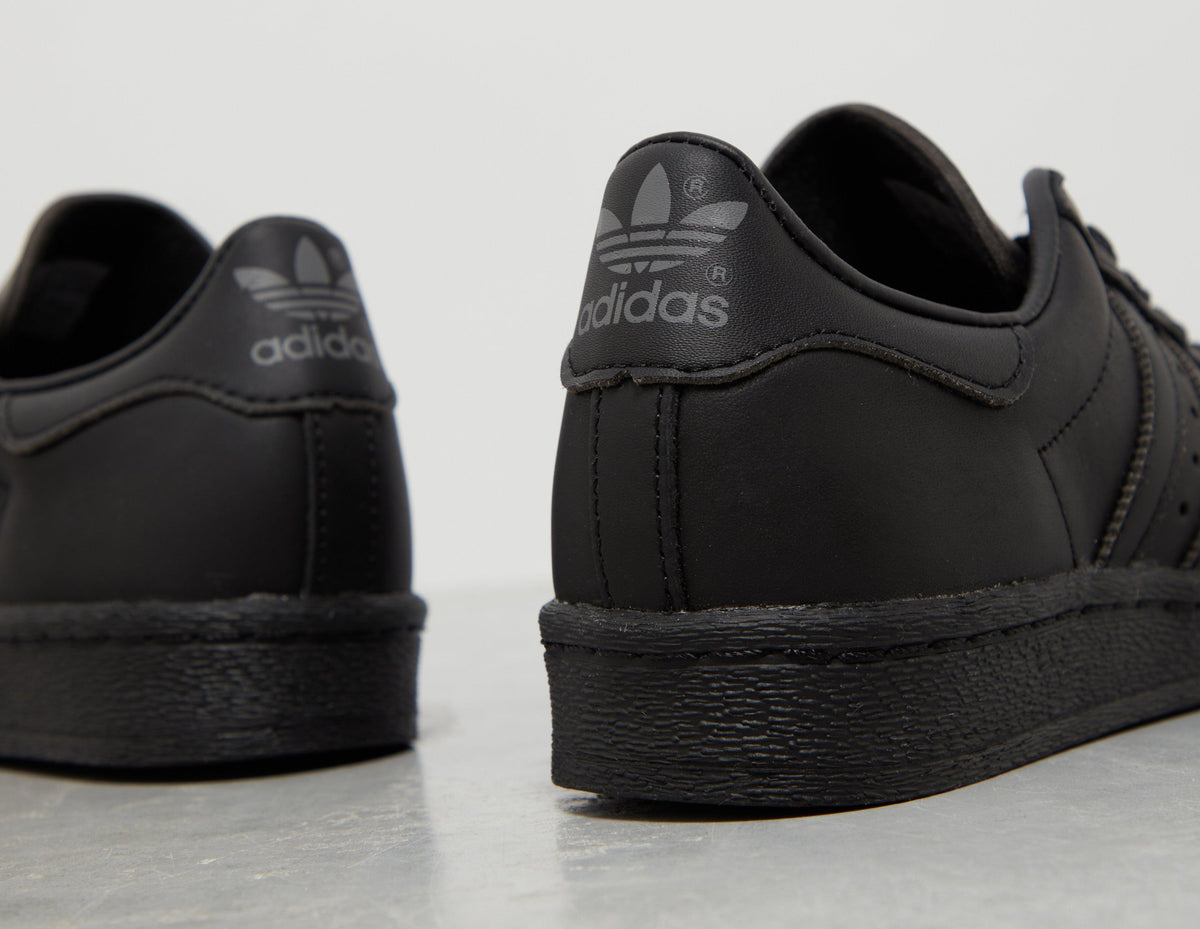 Superstar 82 Women's