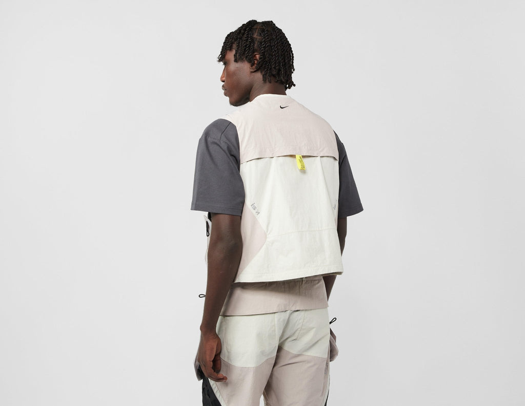 ISPA NRG Vest - Jackets & Coats